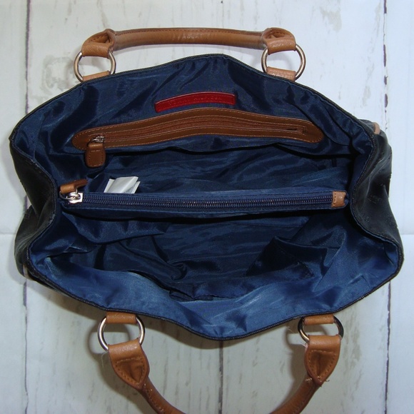 TOMMY HILFIGER Multi-Compartment Purse Handbag - Picture 6 of 8